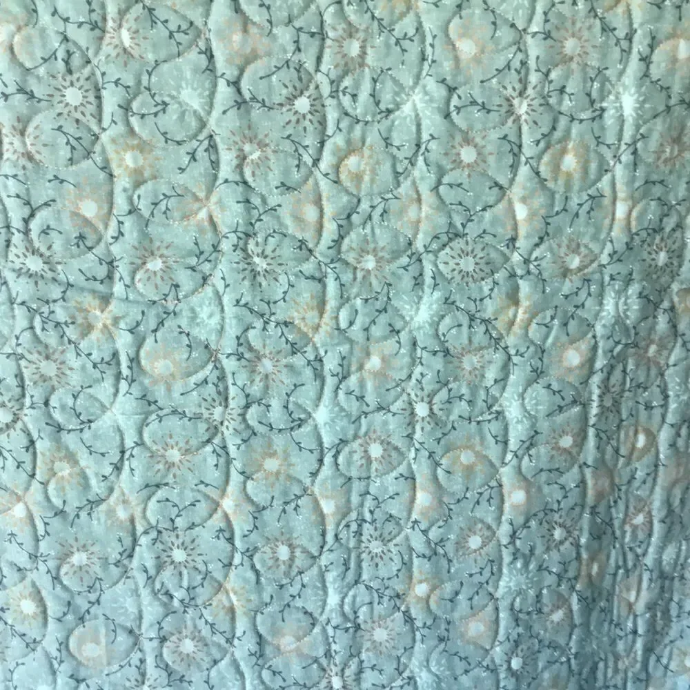 Handmade Quilt & 3 Pillows Set
